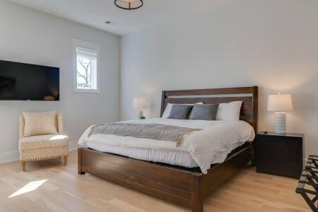 The Briar - Luxurious Condo Near Vanderbilt, Nashville Eksteriør billede