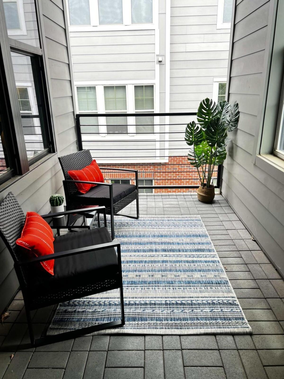 The Briar - Luxurious Condo Near Vanderbilt, Nashville Eksteriør billede